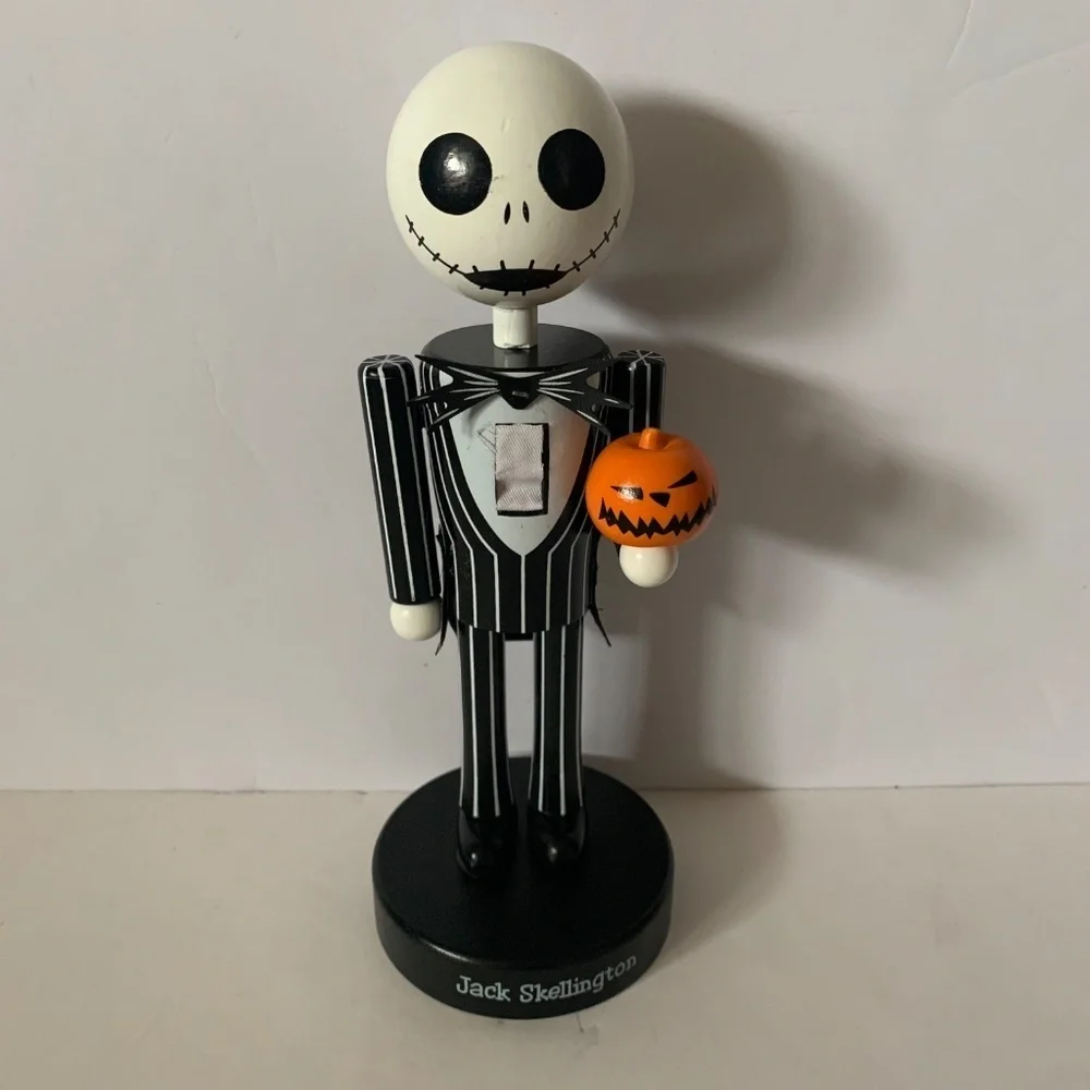 NWT. DISNEY Nightmare Before Christmas Jack Nutcracker